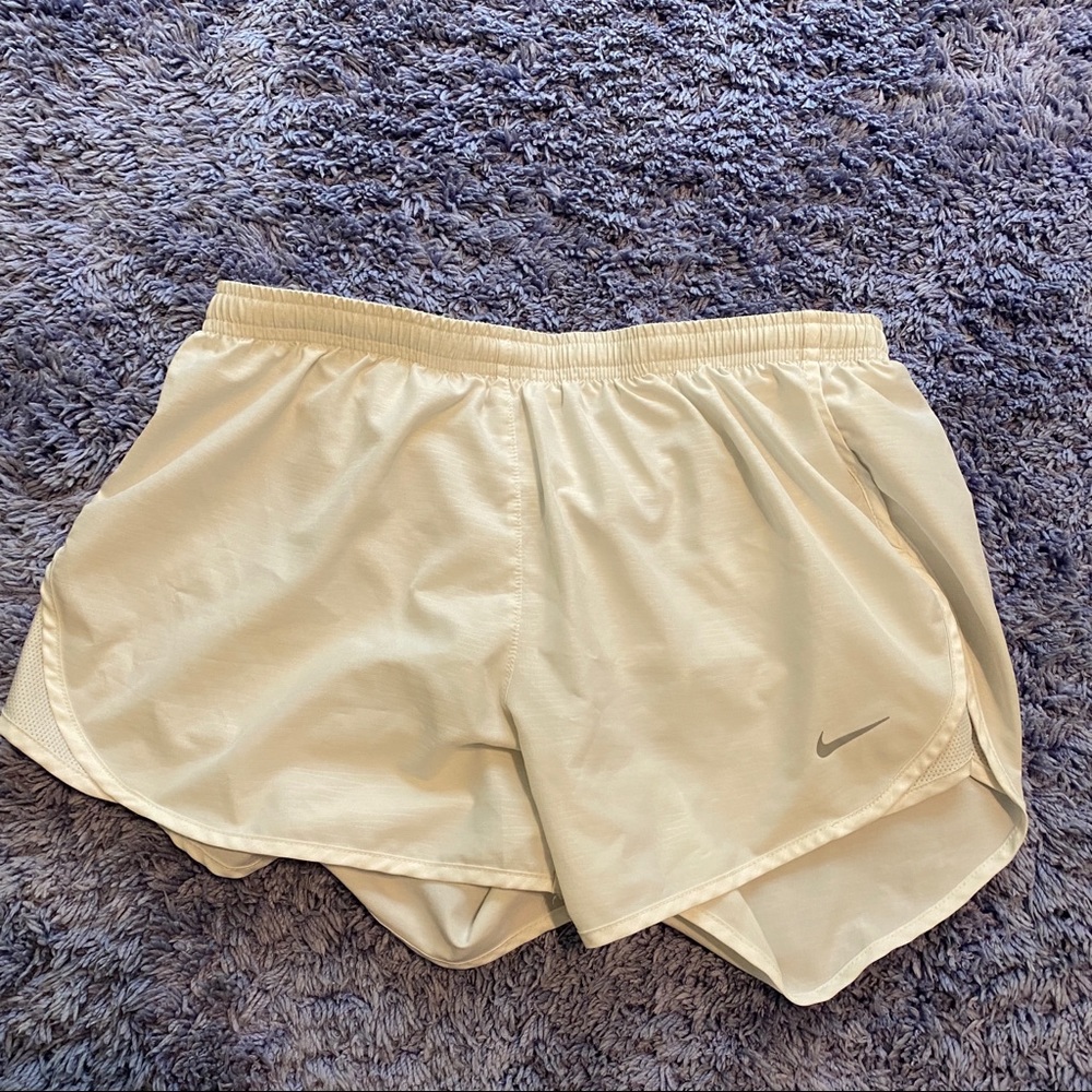 white nike running shorts